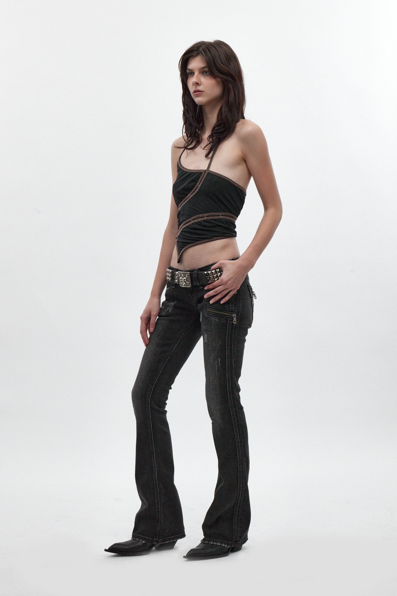 Kamil Super Low-Rise Bootcut Jeans in Faded Black
