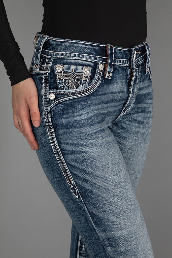 Endive Bootcut Jeans in Medium Blue