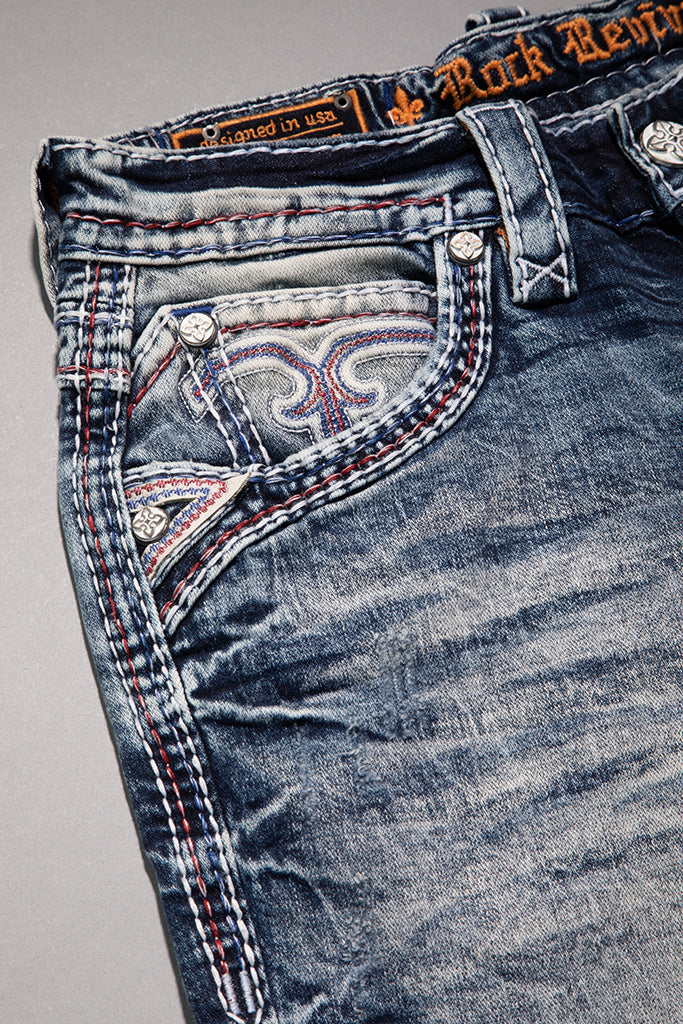 Jonathan Straight Jeans in Medium Blue