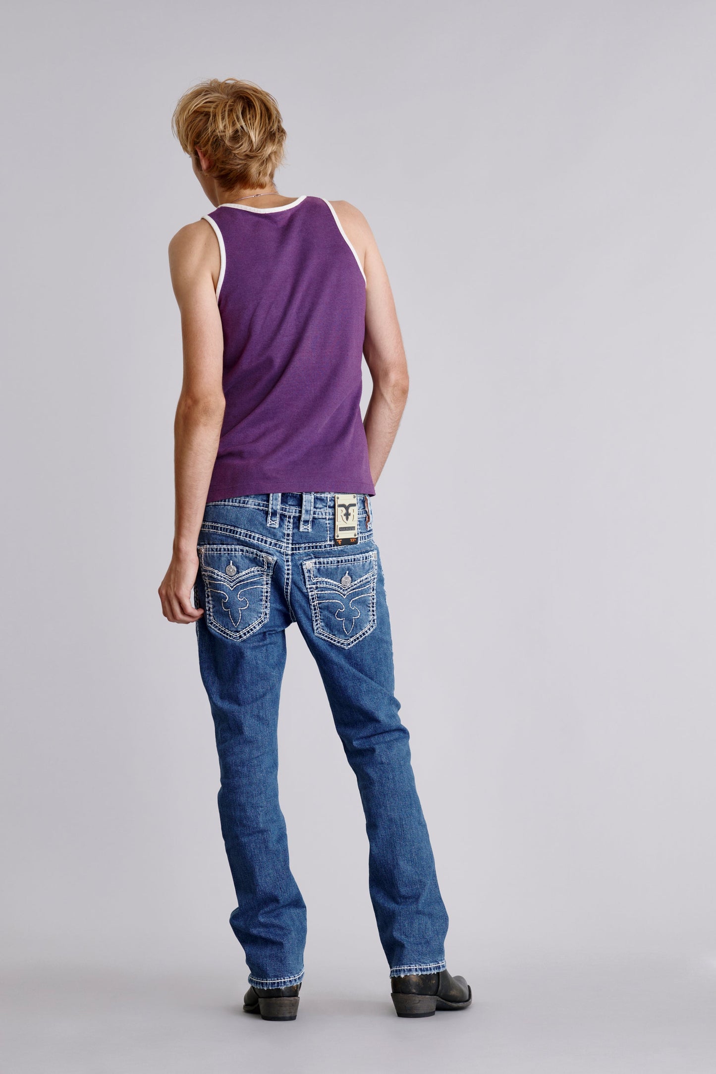 Titan Relaxed Straight in Medium/White