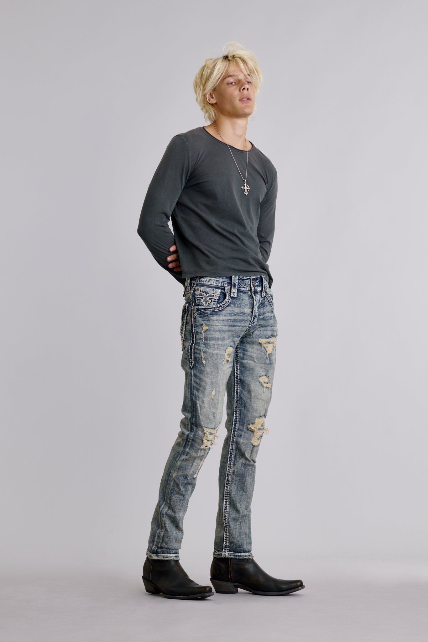 Ernest Alt Straight Jeans in Medium Wash