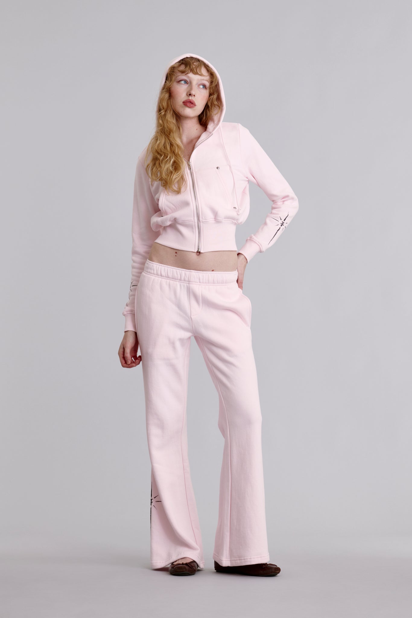 Starburst Flare Sweatpants in Pink