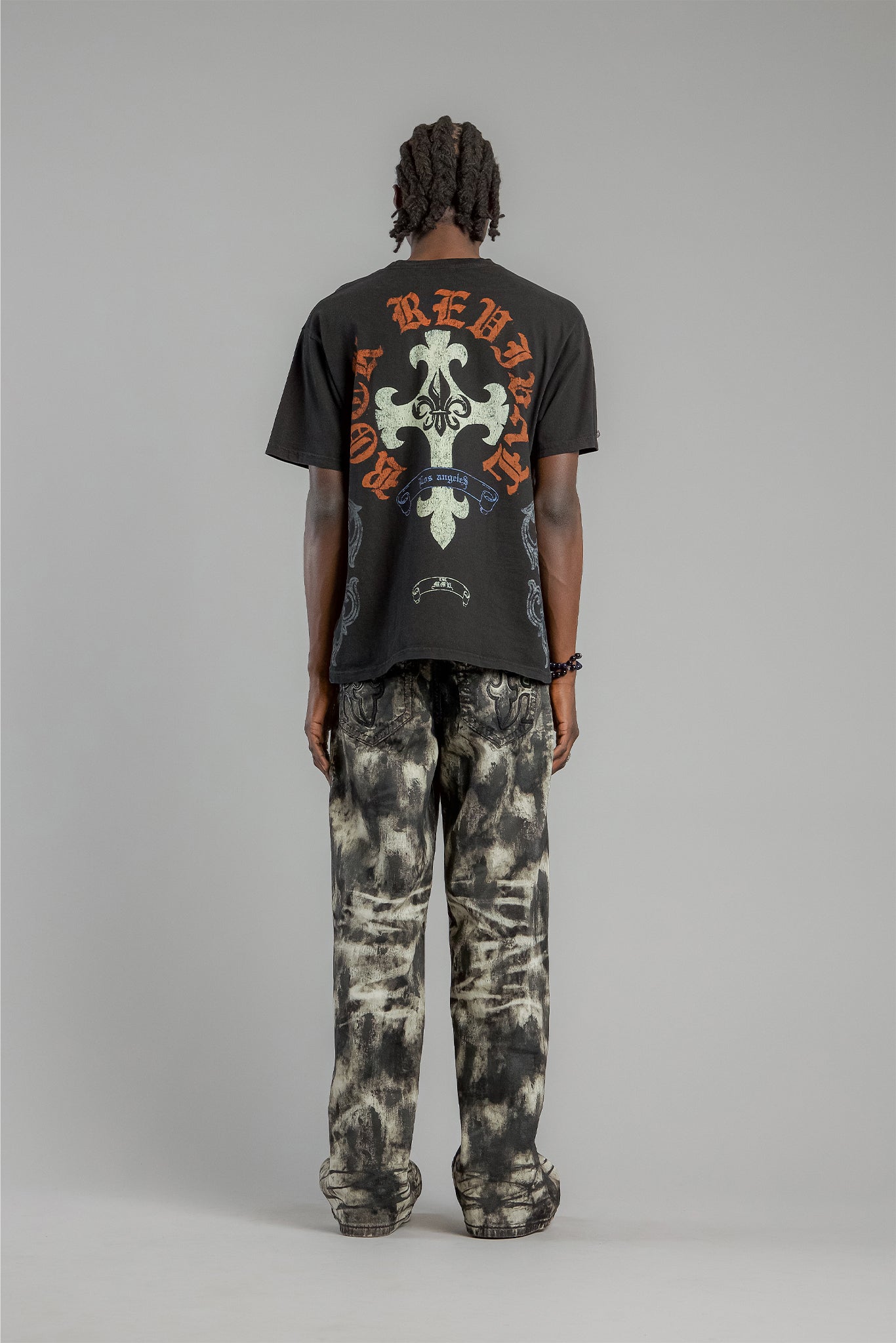 Baroque Cross Graphic Tee in Black