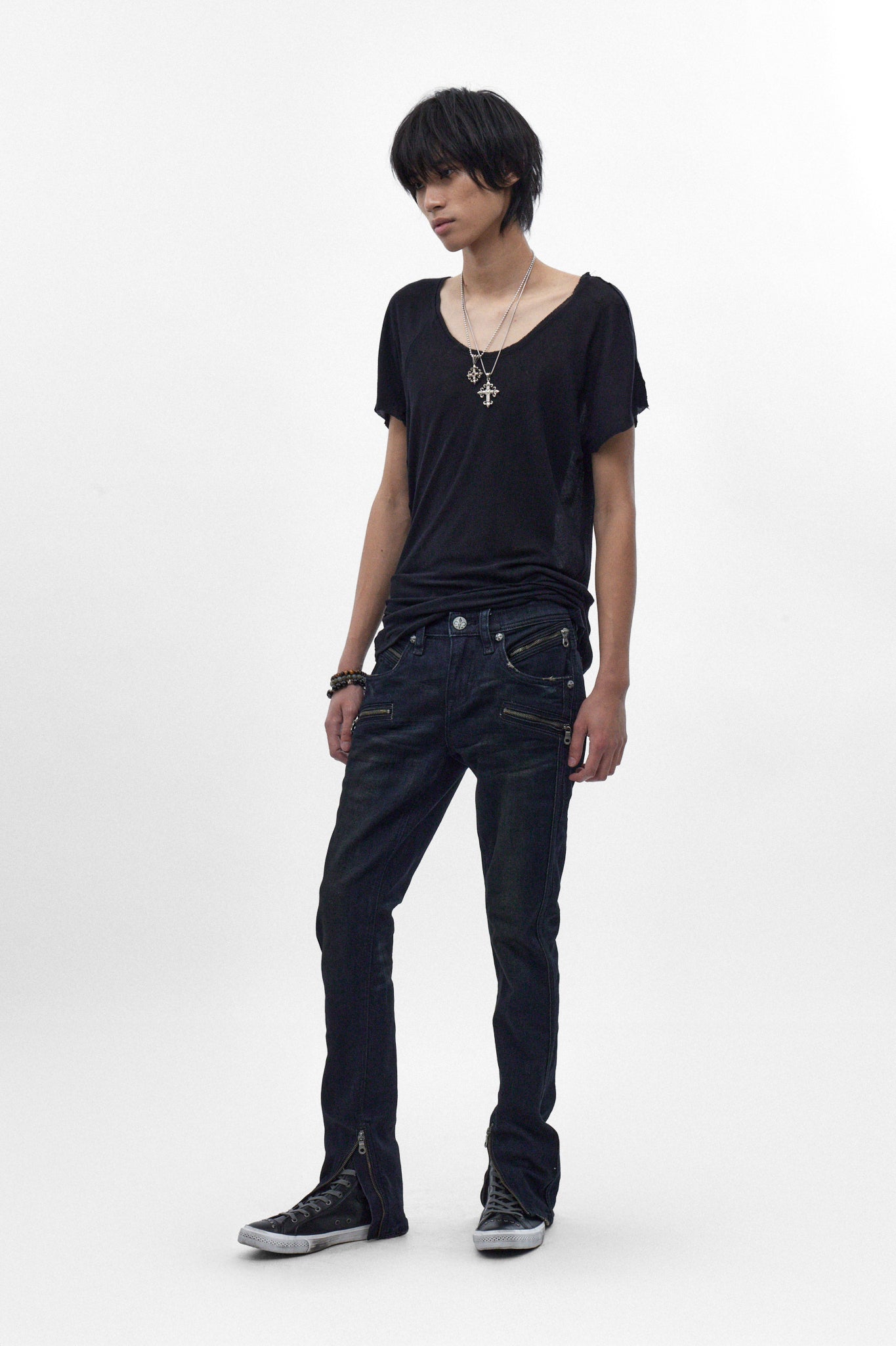 Charlie Slim Jeans in Dark Blue