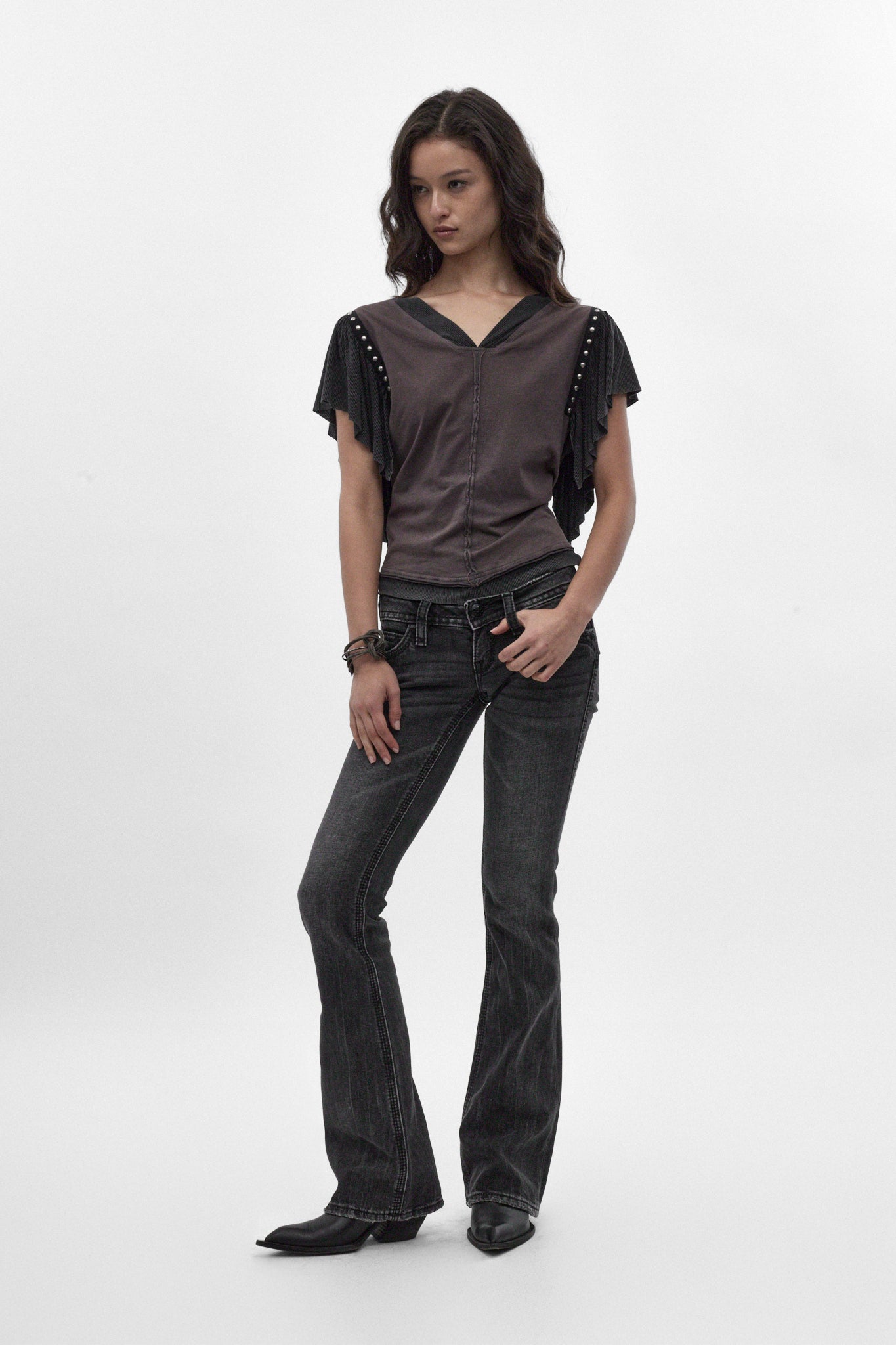 Gwen Super Low-Rise Bootcut Jeans in Faded Black