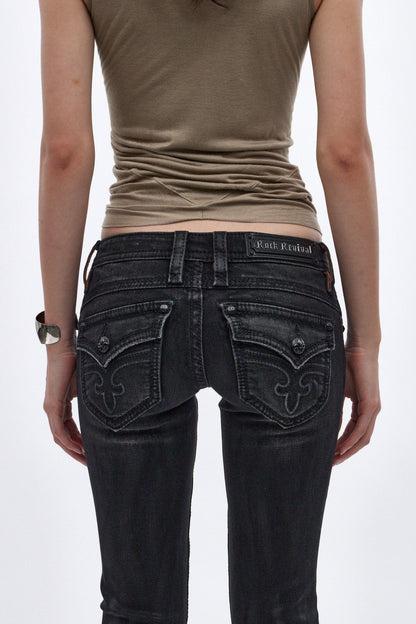 Gwen Super Low-Rise Bootcut Jeans in Black Fade Coating