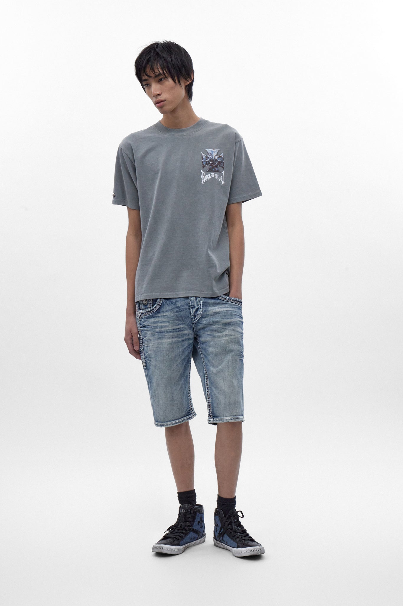Iron Relic Tee in Gray
