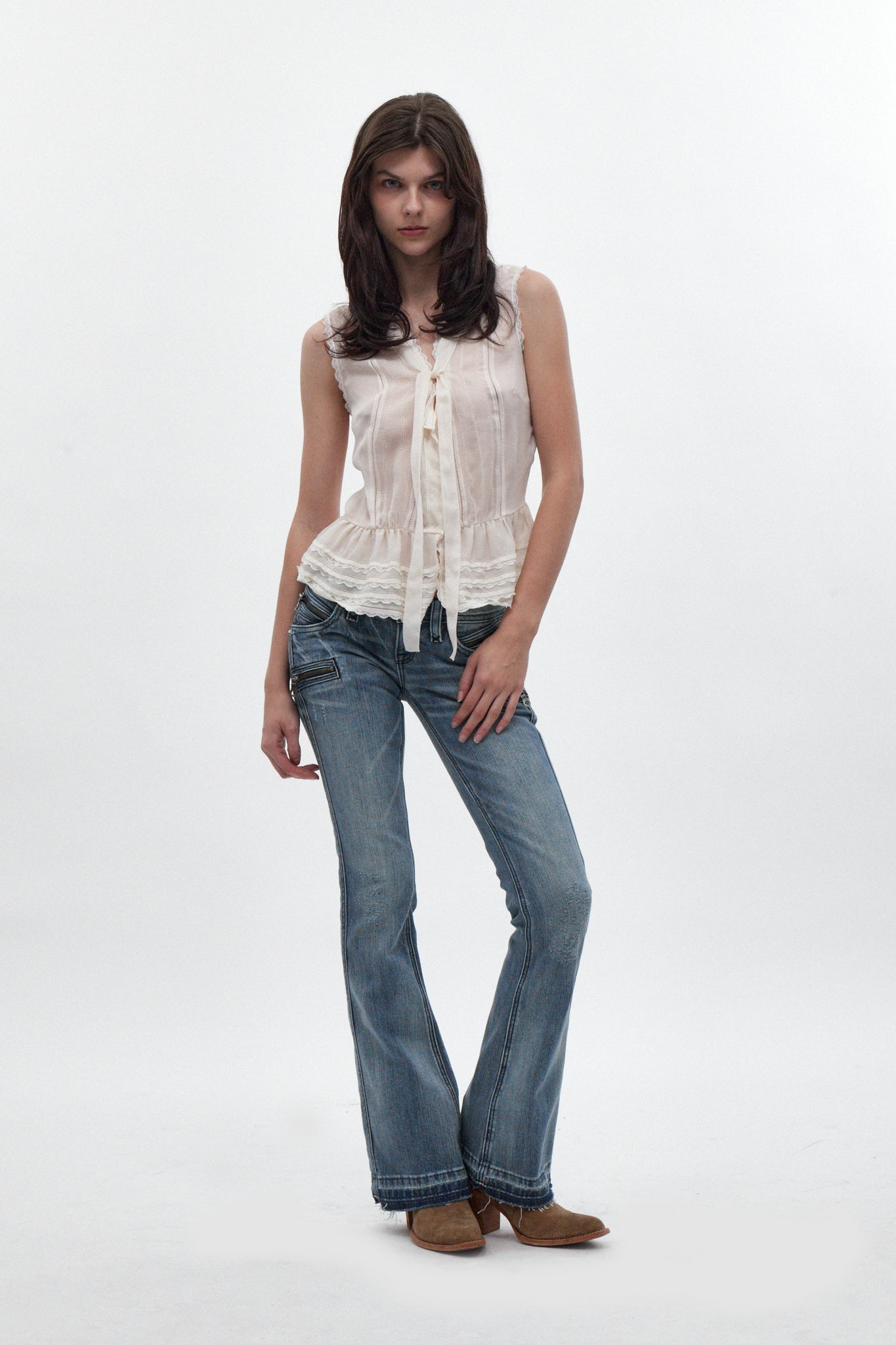 Kamil Super Low-Rise Bootcut Jeans in Medium Blue