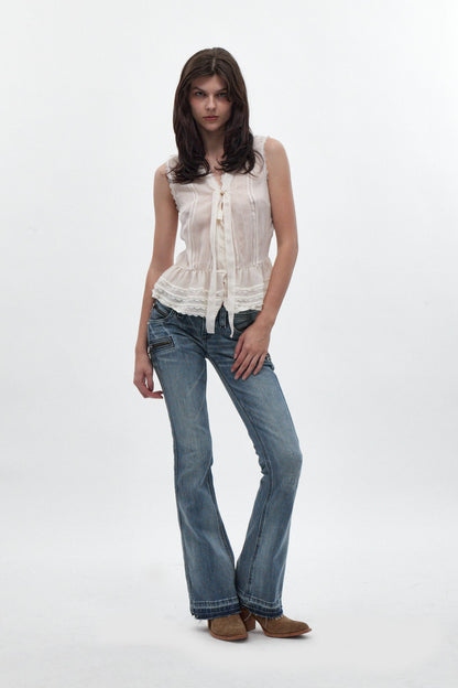 Kamil Super Low-Rise Bootcut Jeans in Medium Blue