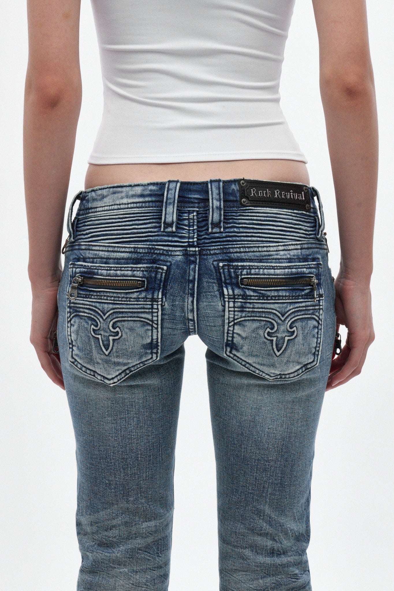 Kamil Super Low-Rise Bootcut Jeans in Pacific Blue