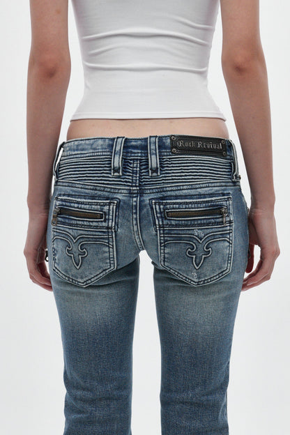 Kamil Super Low-Rise Bootcut Jeans in Blue