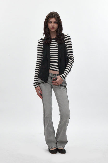 Kamil Super Low-Rise Bootcut Jeans in Light Gray