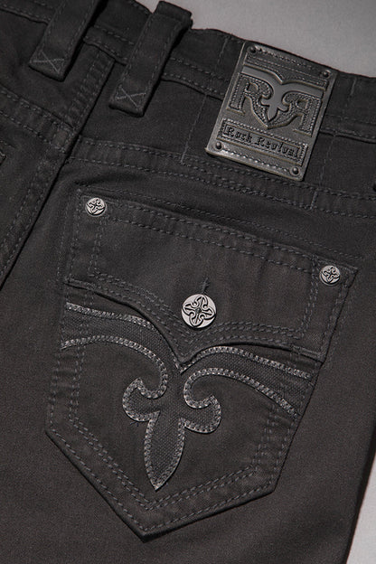 Arther Straight in Black on Black