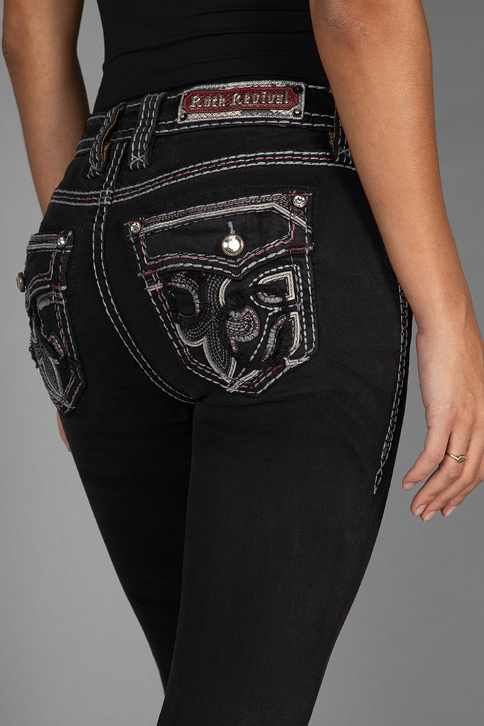 Laran Bootcut Jeans in Black
