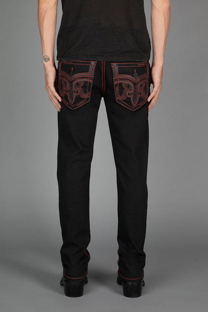 Zinfandel Alt Straight Jeans in Black