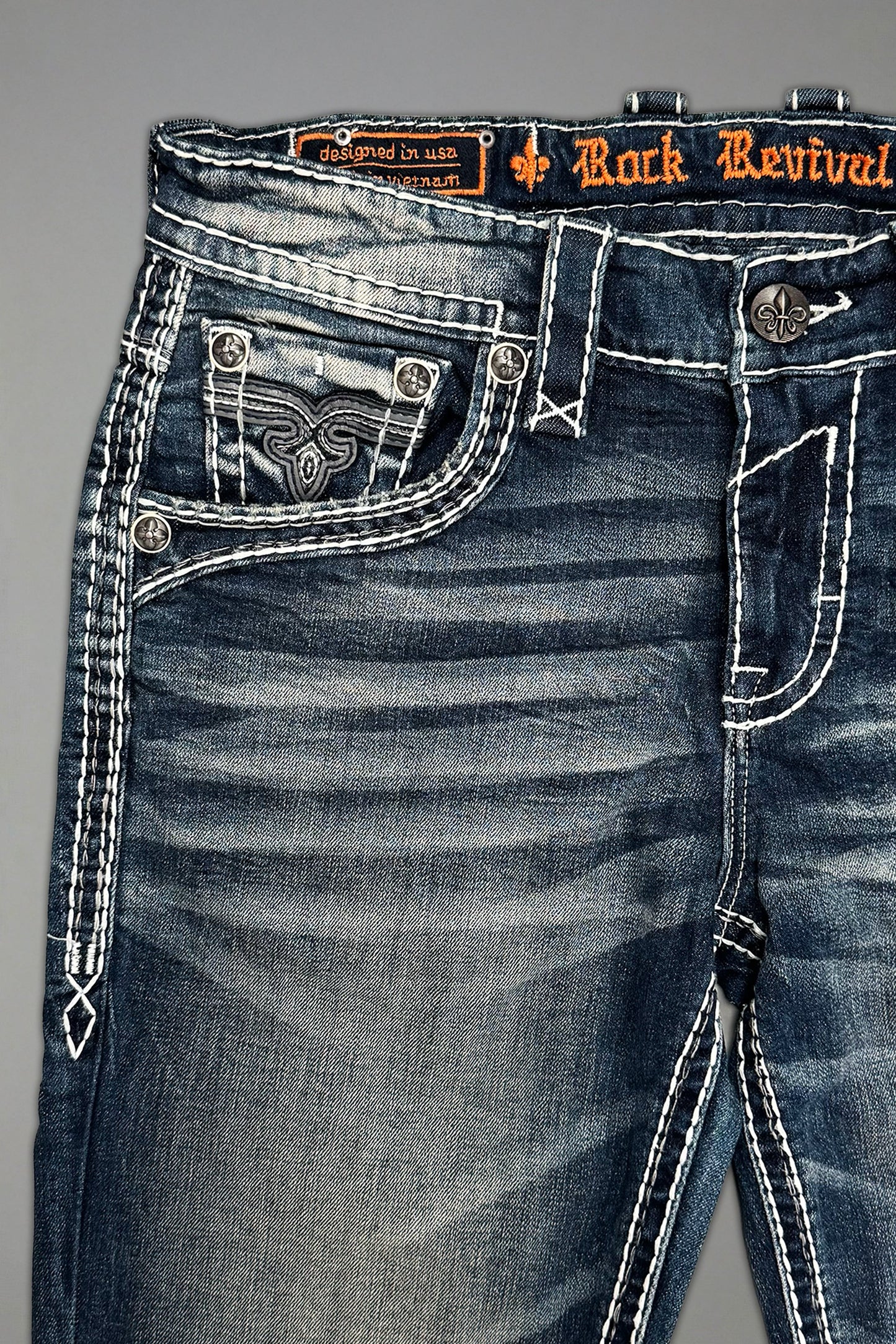 Jim Straight Jeans in Dark Blue