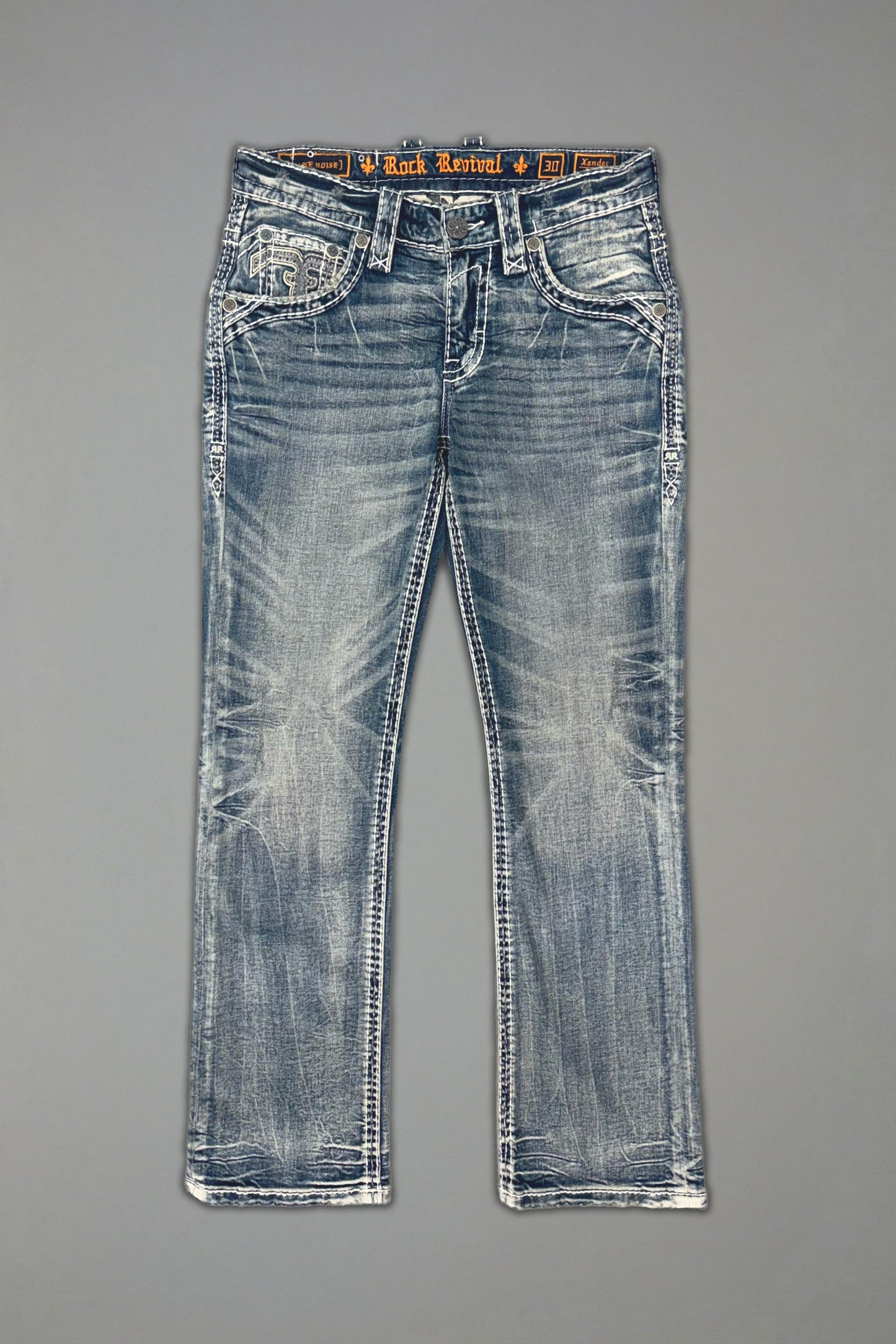 Xander Bootcut Jeans in Medium Blue