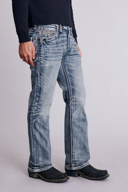 Xander Bootcut Jeans in Medium Blue