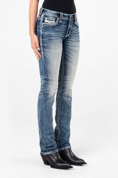 Yui Straight Jeans in Medium Wash