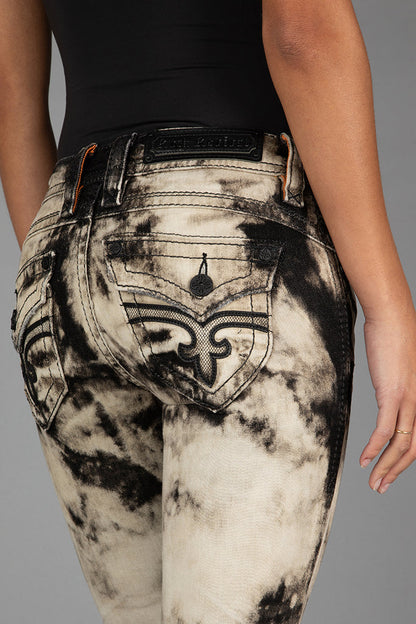 Gwen Low-Rise Bootcut Jeans in Cloud