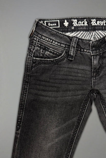 Gwen Super Low-Rise Bootcut Jeans in Faded Black