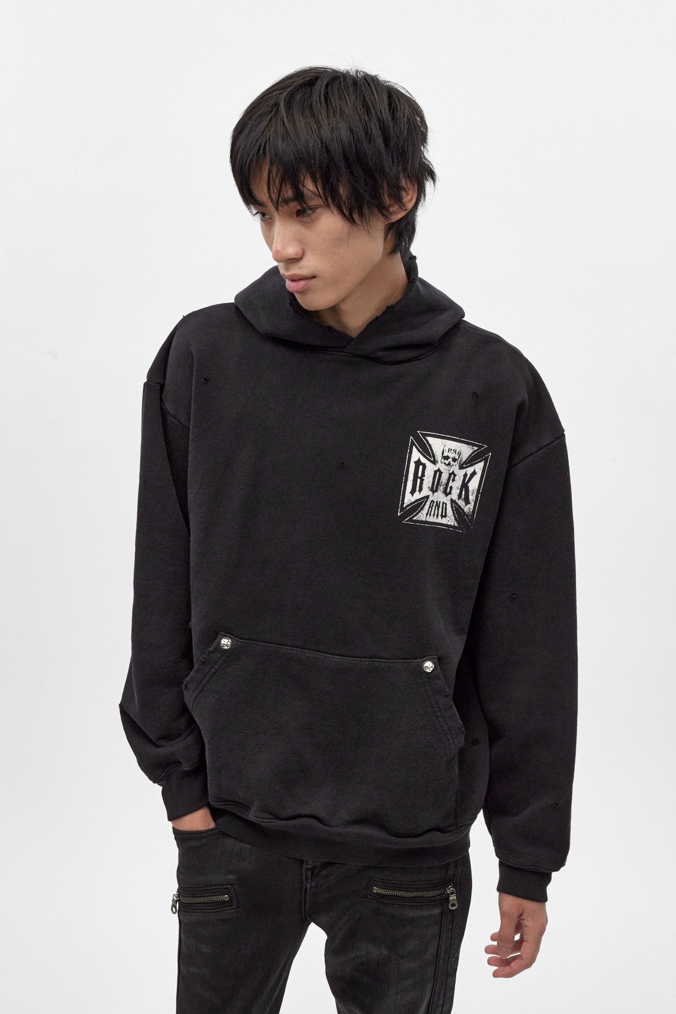 Iron Relic Hoodie in Black
