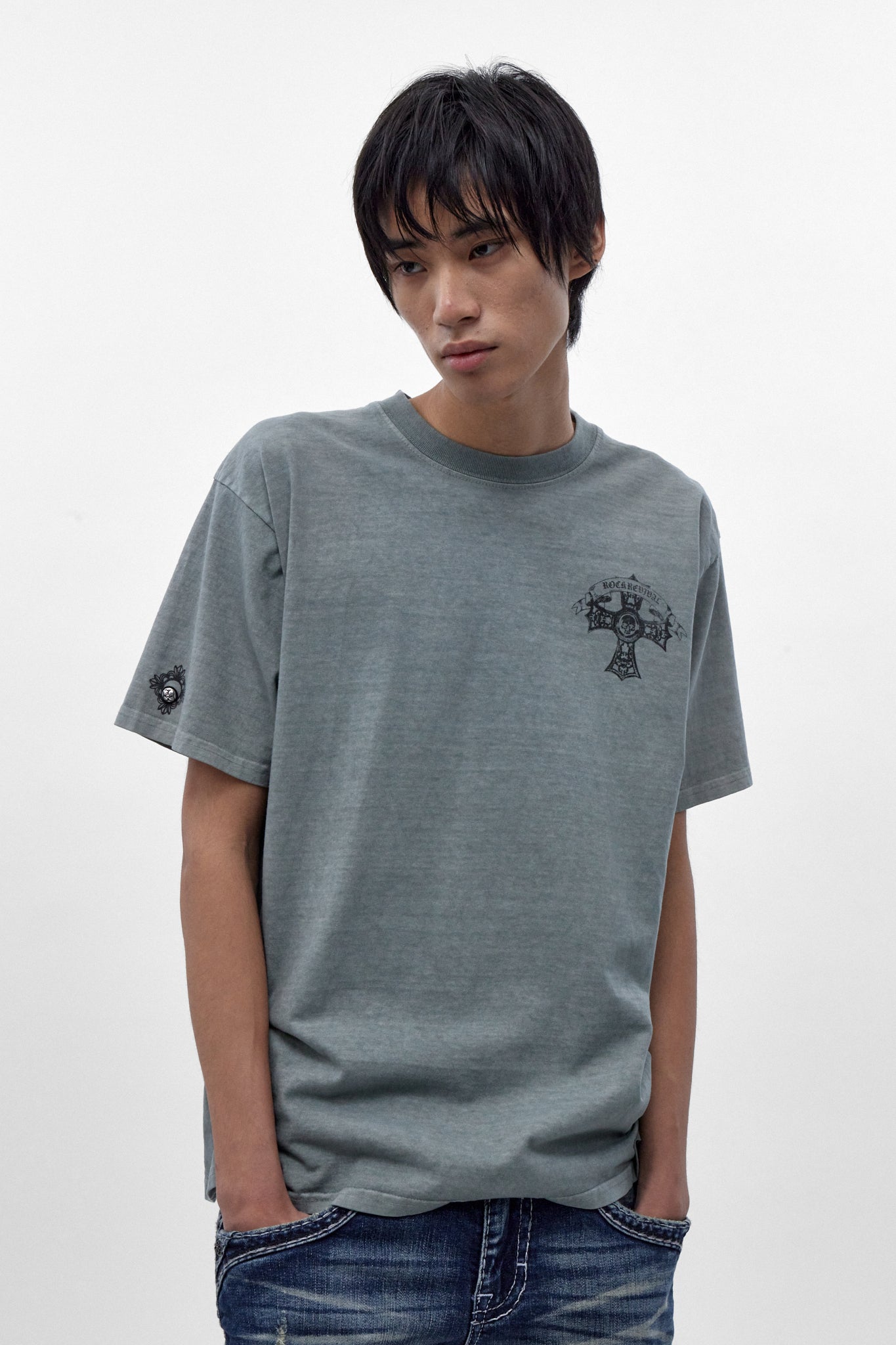 Rock Revival Relic Tee in Gray
