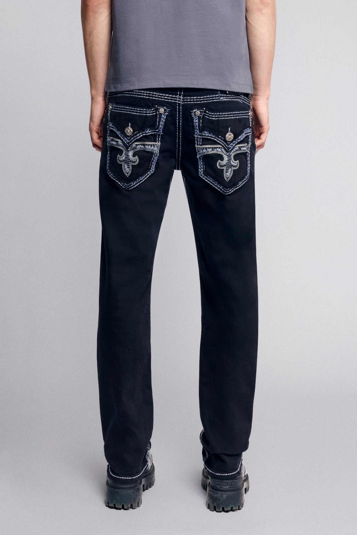 Bayley Straight Jeans in Black