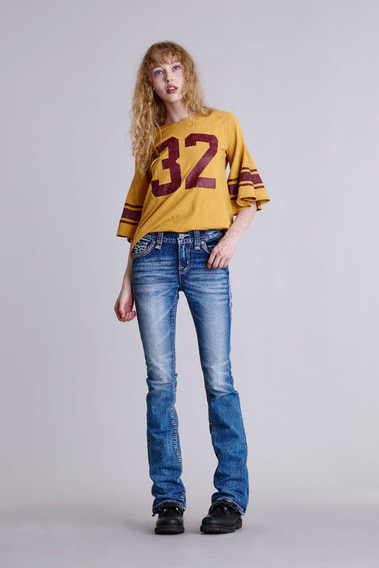Yui Bootcut Jeans in Medium Blue