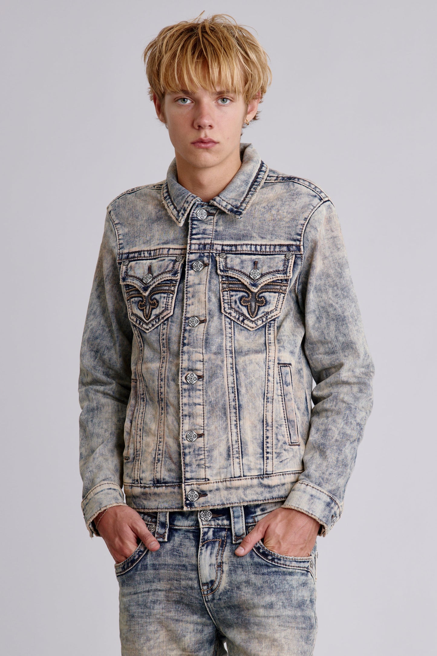 Arther Denim Jacket in Storm