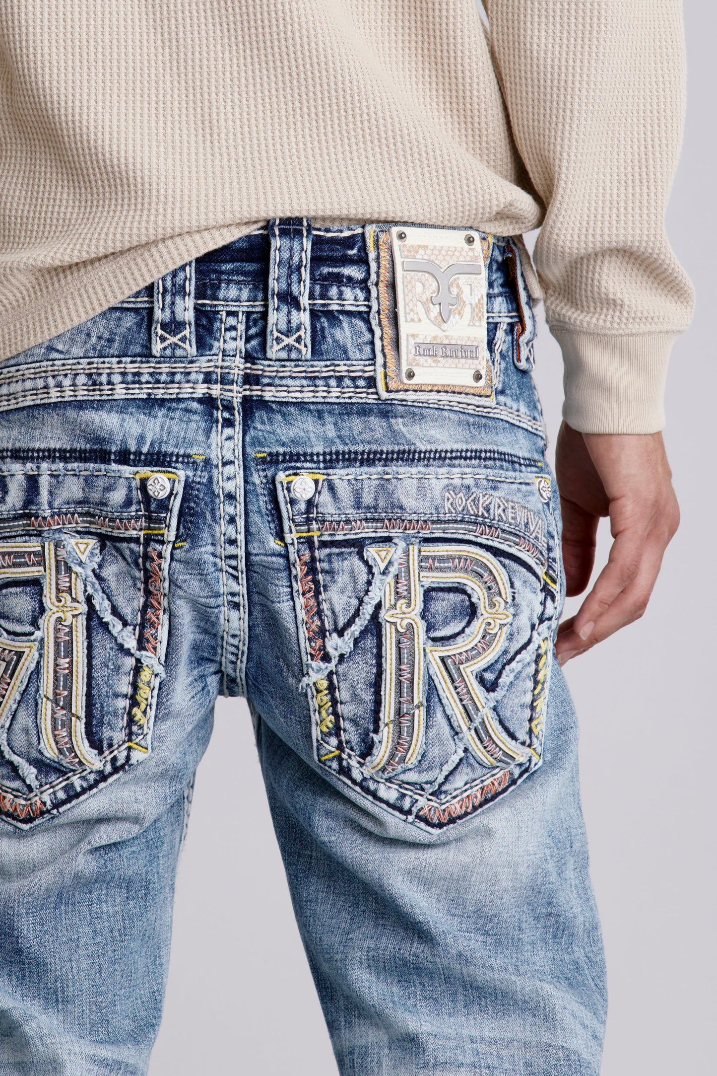 Cassian Alt Straight Jeans in Light Blue