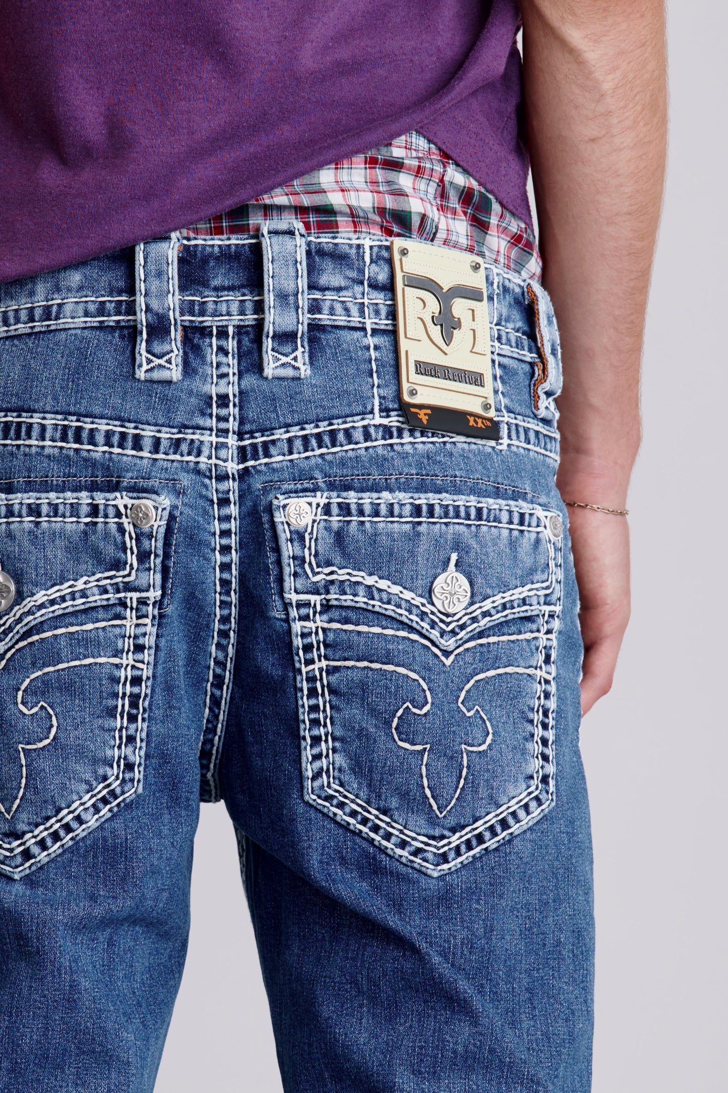 Titan Relaxed Straight in Medium/White