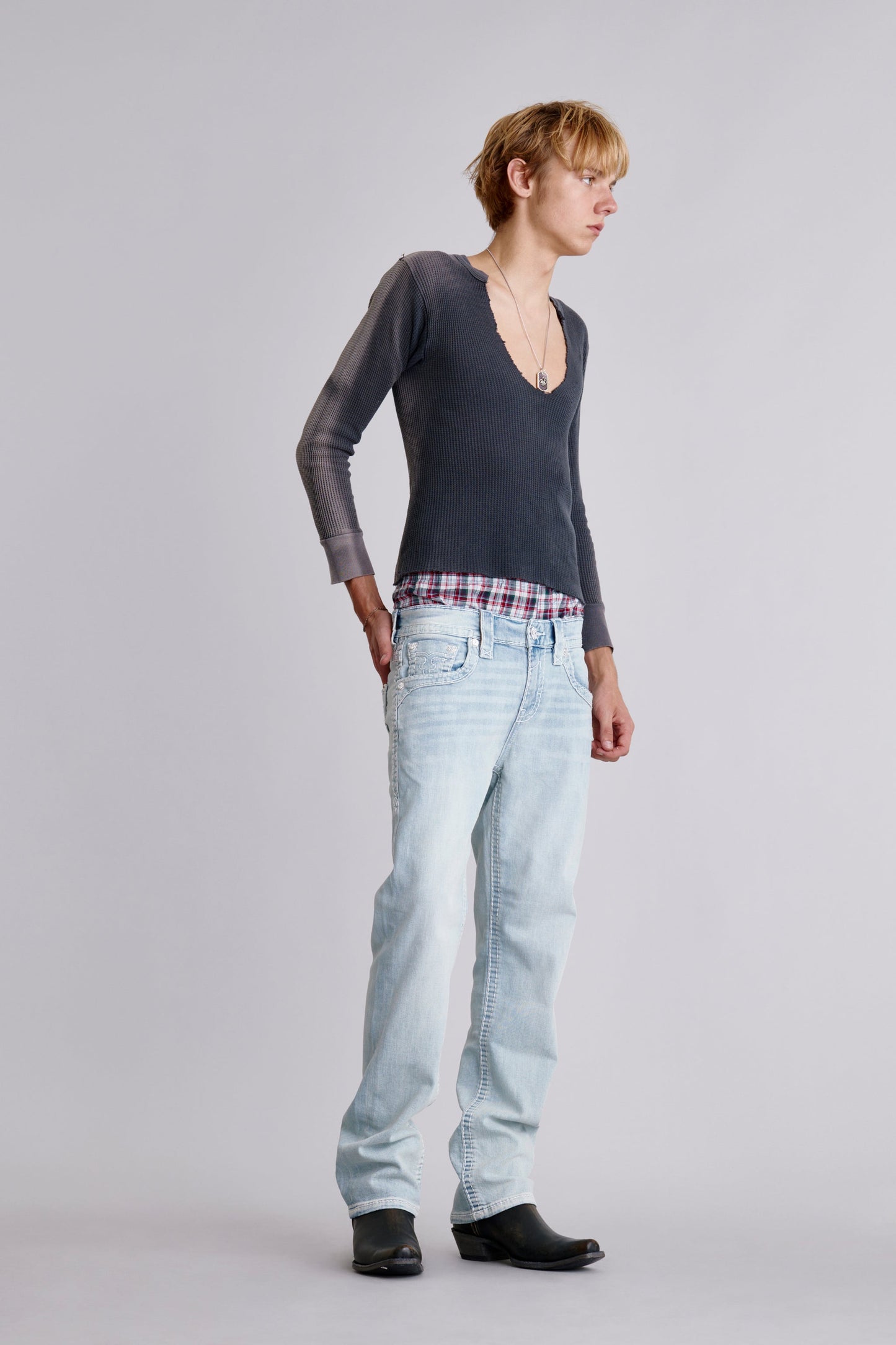 Titan Relaxed Straight in Light Wash