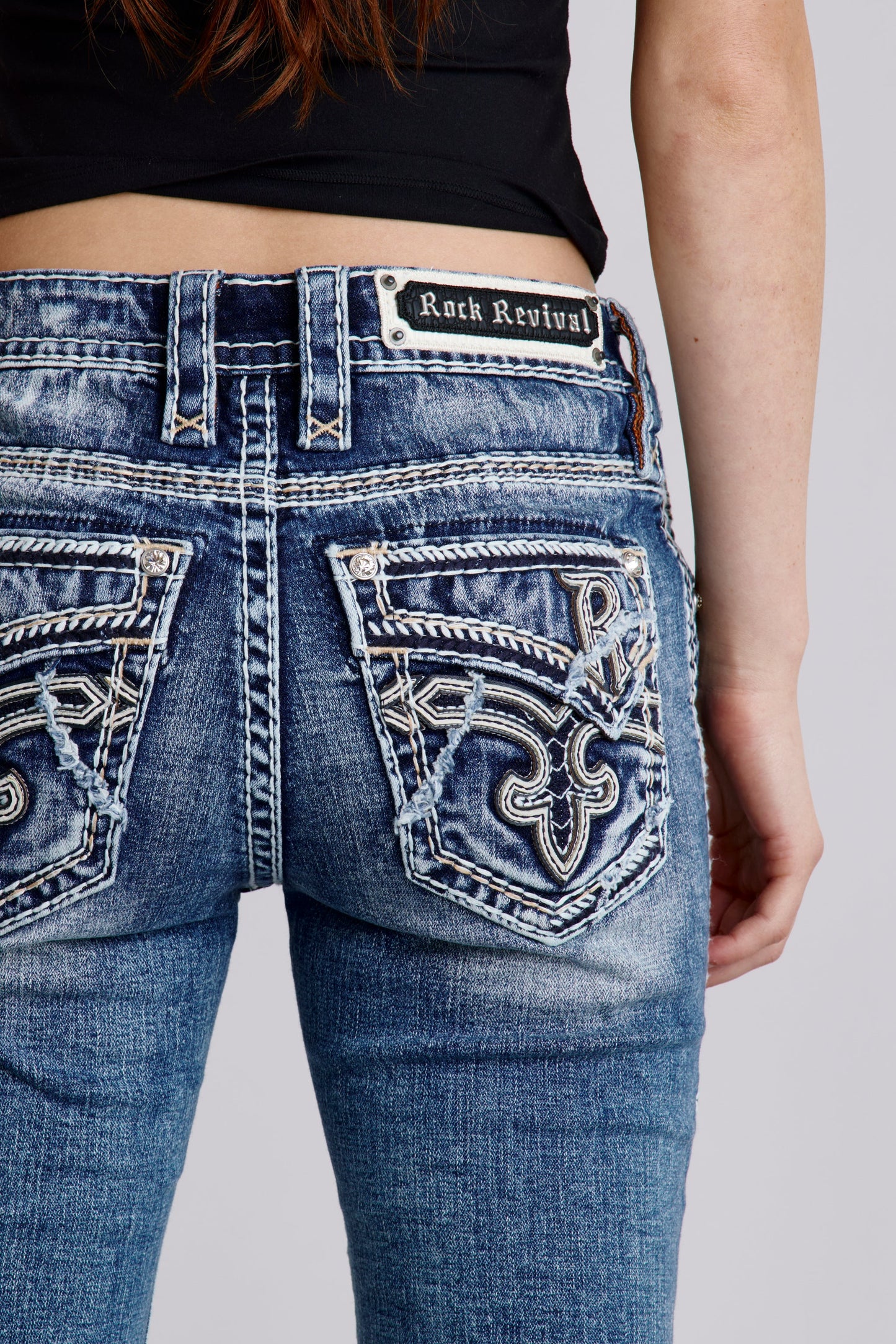 Janessa Straight Jeans in Medium Blue