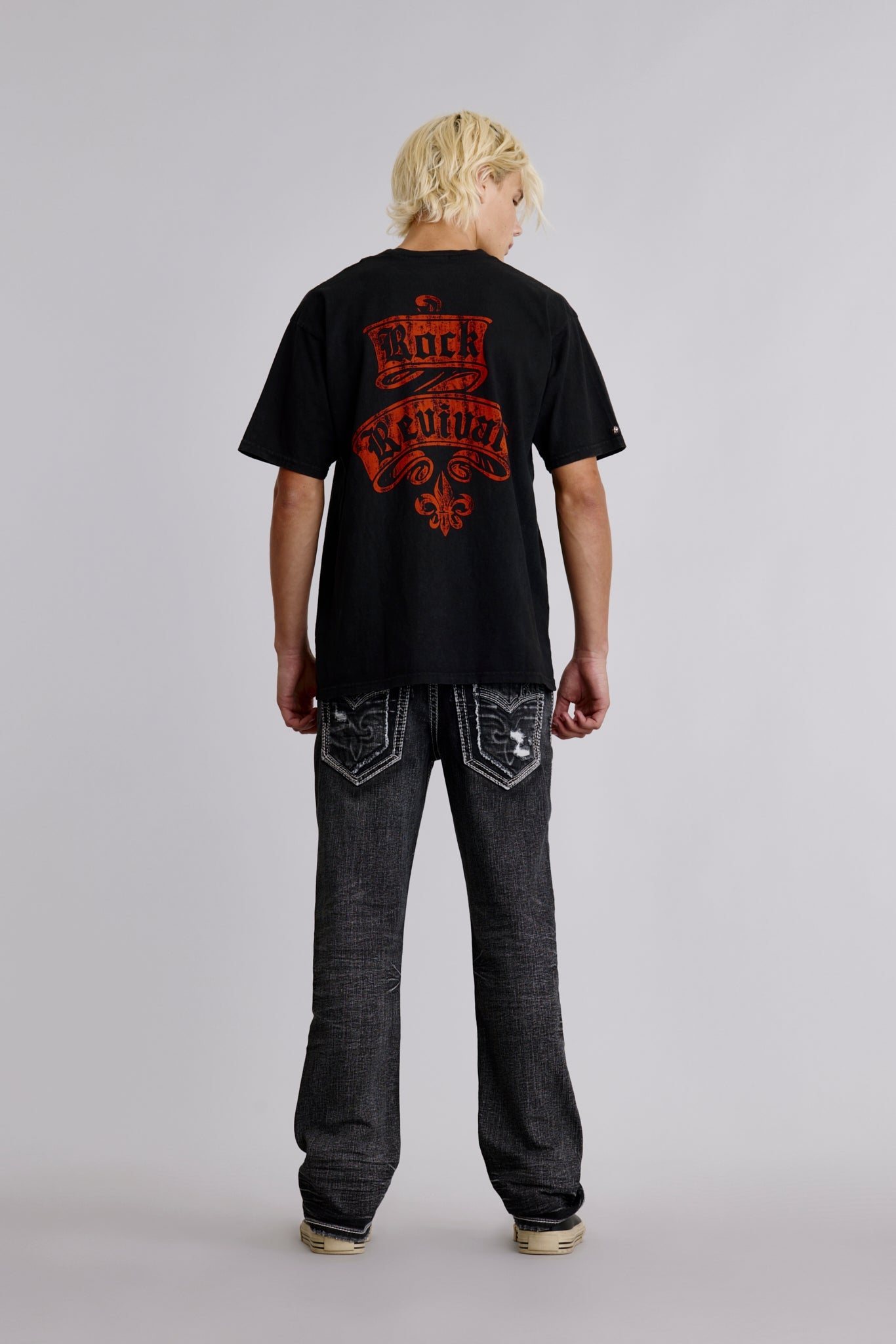 Rock Revival Crest Tee in Black/Red