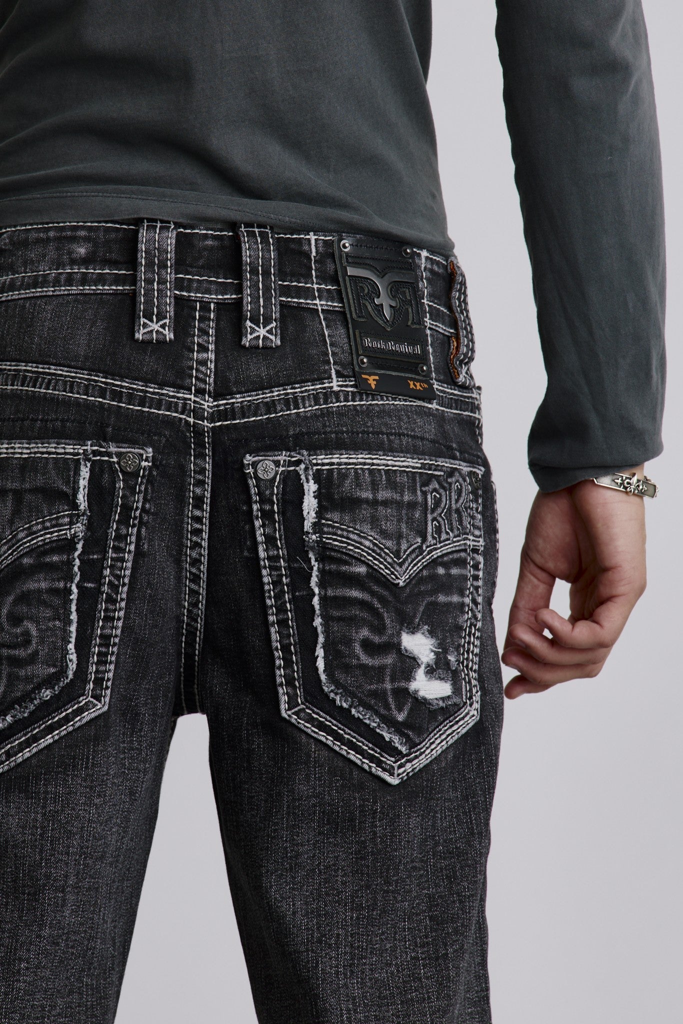 Rustin Relaxed Straight in Charcoal