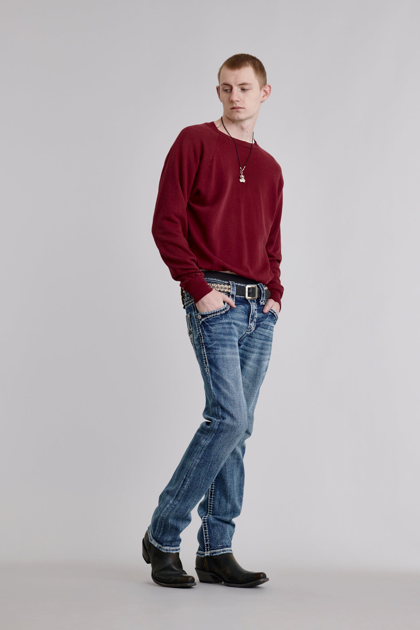 Arther Straight Jeans in Medium Blue