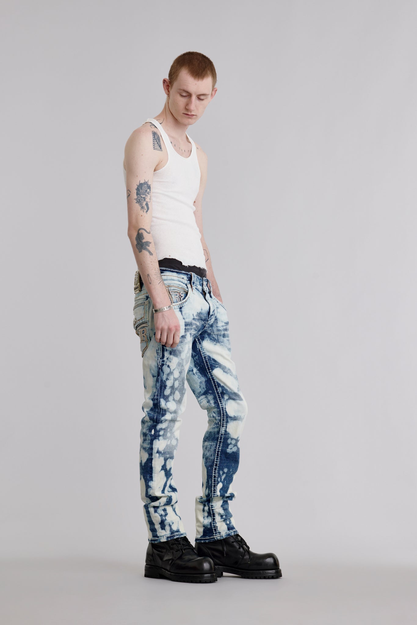 Ermias Straight Jeans in Acid Blue