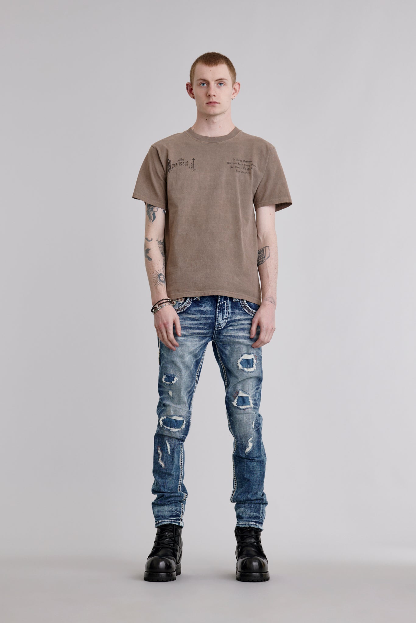LA Cross Tee in Dusty Brown