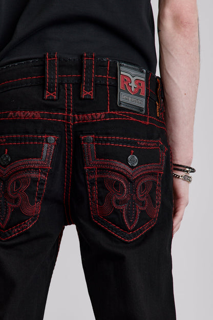 Zinfandel Alt Straight Jeans in Black