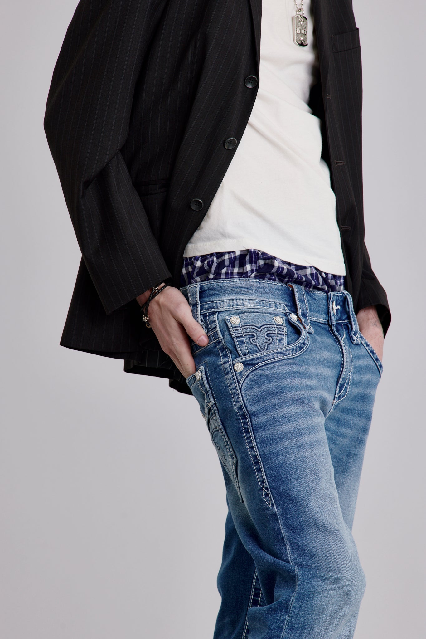 Arther Relaxed Straight Jeans in Indigo