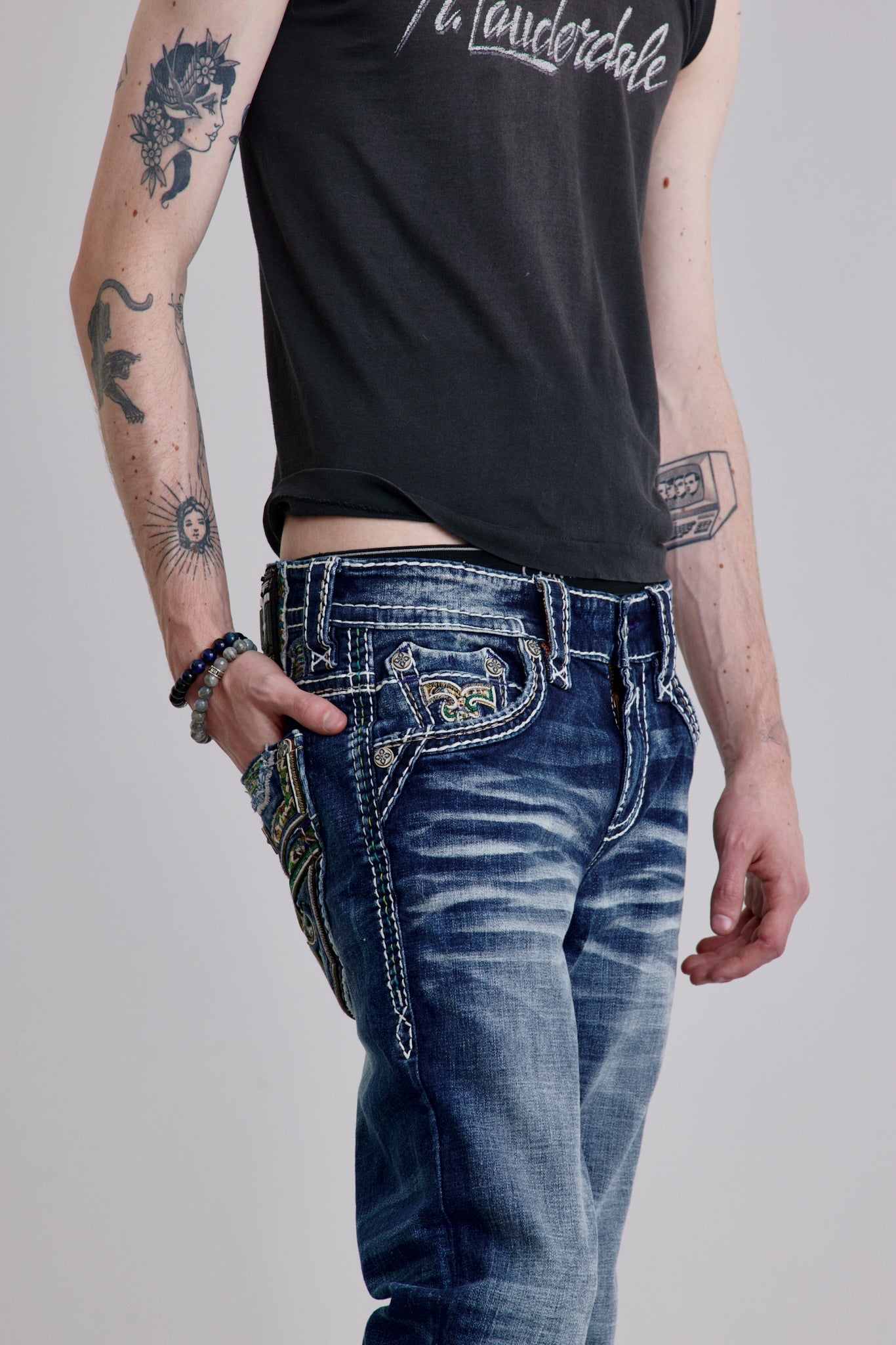 Cash Straight Jeans
