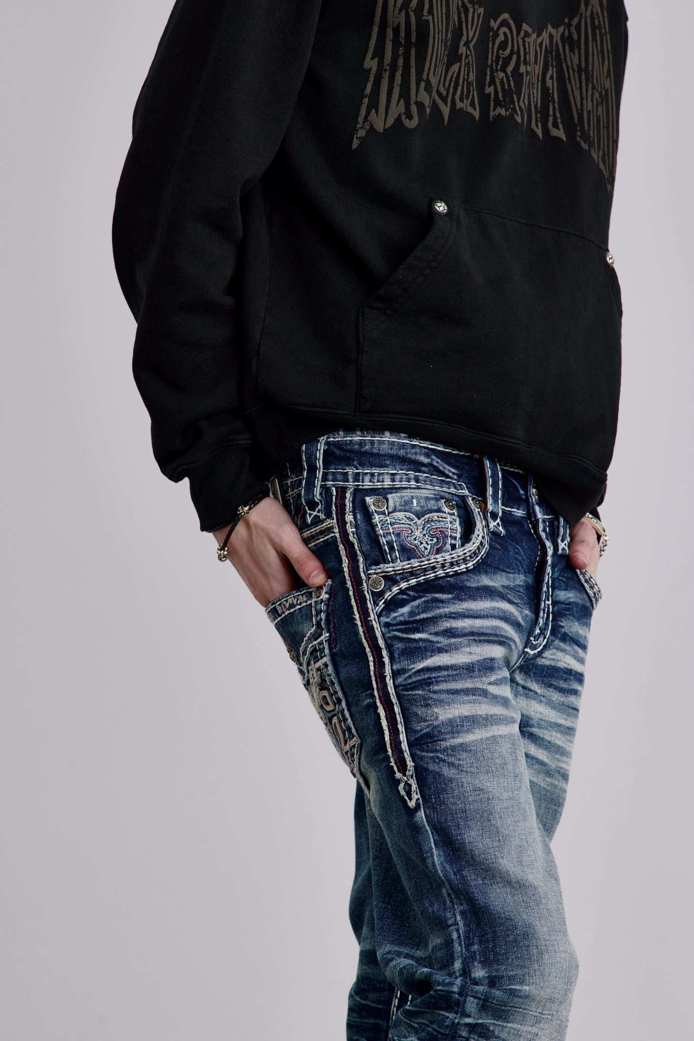 Mckay Straight Jeans in Medium Blue