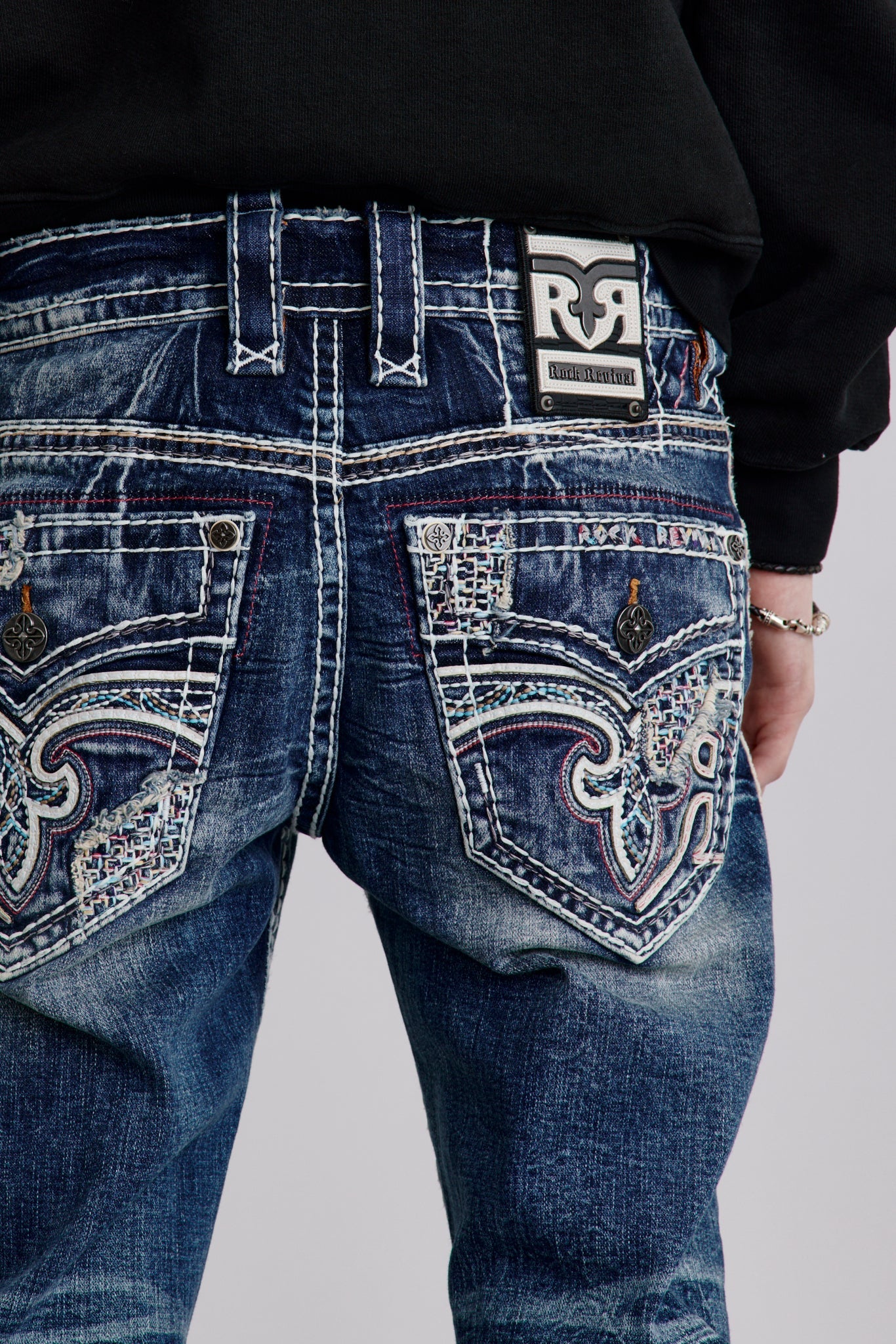 Mckay Straight Jeans in Medium Blue