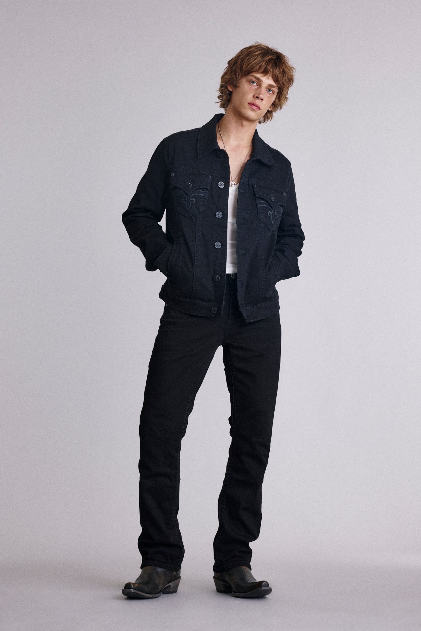 Arther Denim Jacket in Black