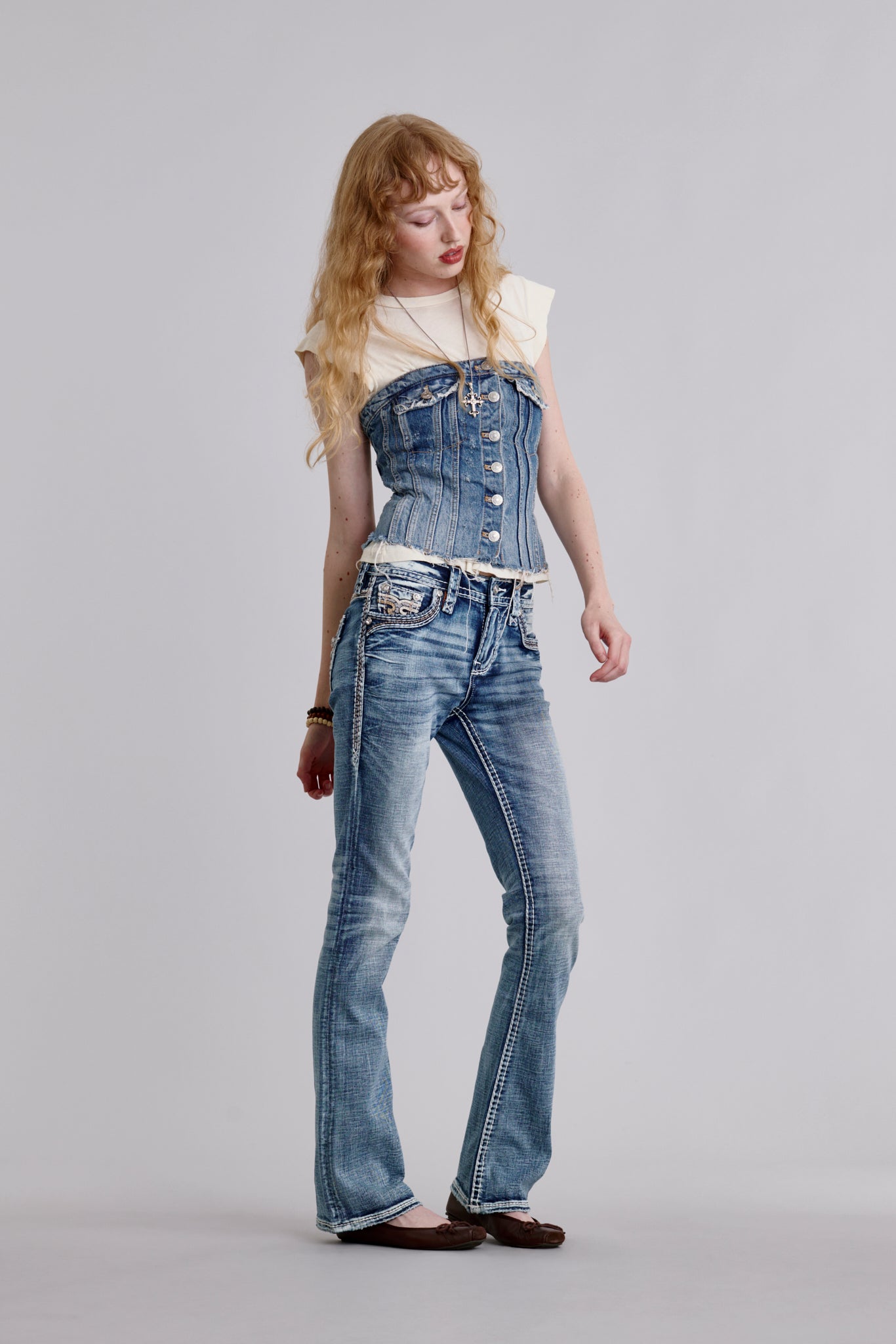 Janessa Bootcut Jeans in Medium Blue