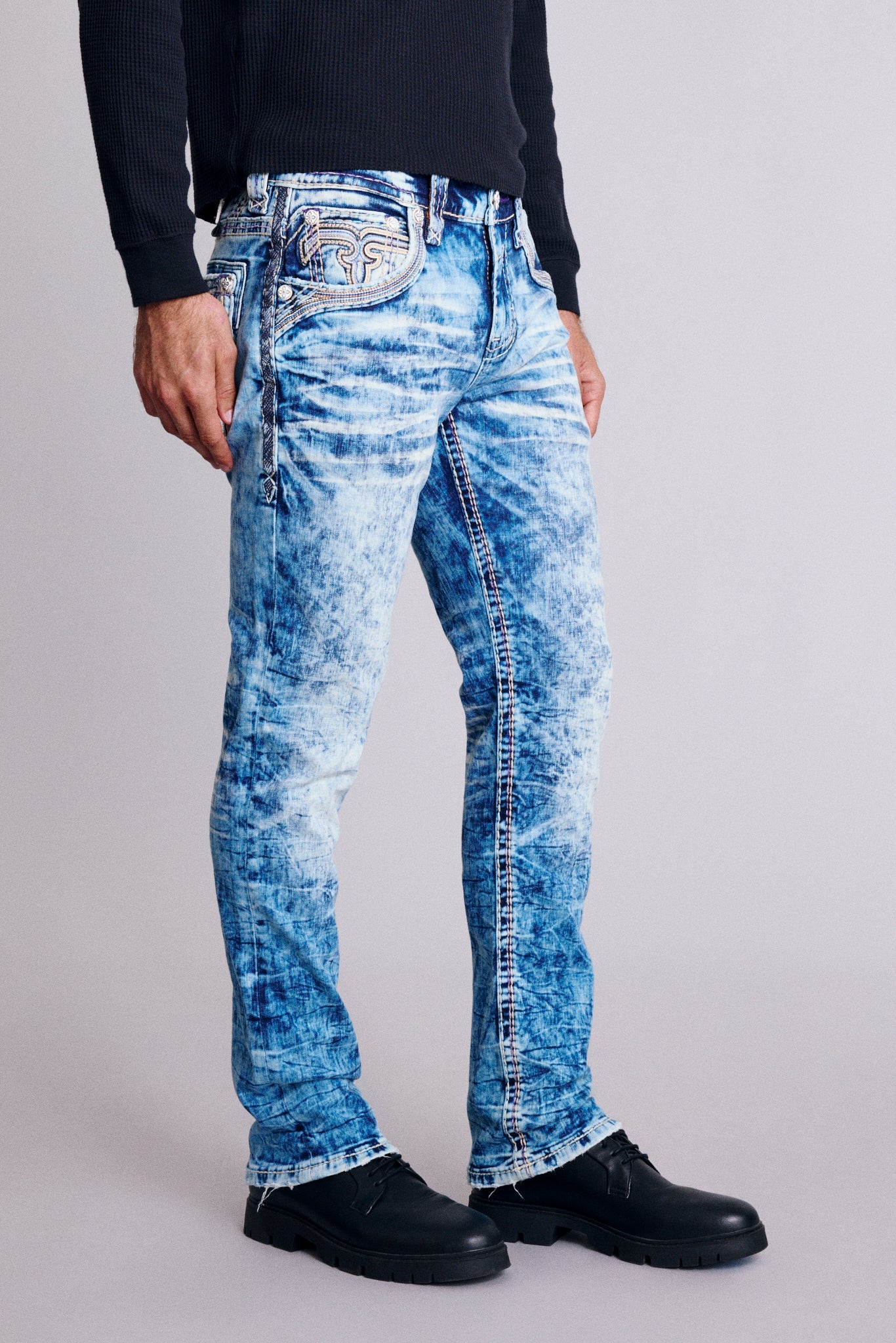 Cayden Alt Straight Jeans in Acid Blue