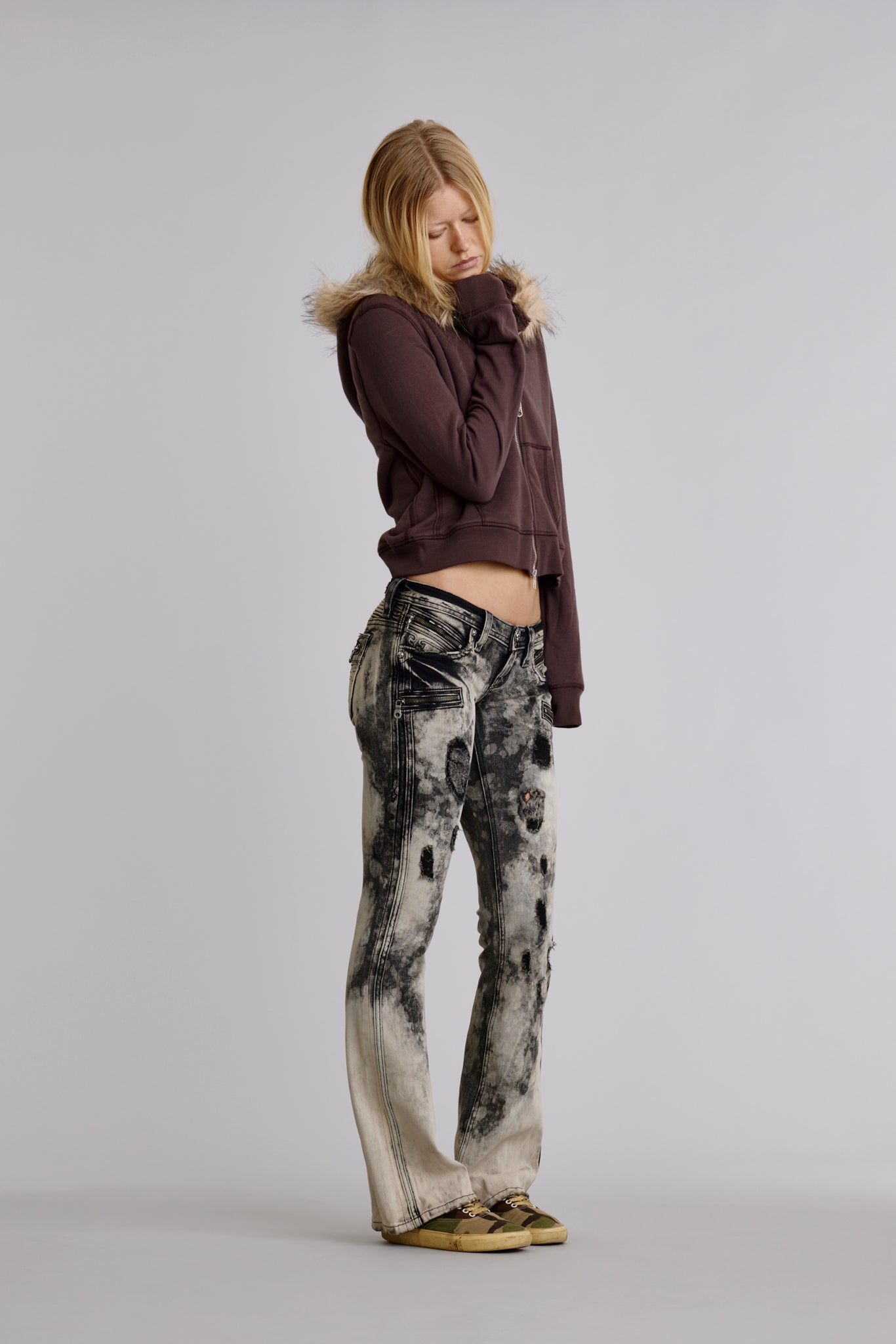 Kamil Super Low-Rise Moto Bootcut Jeans in Storm