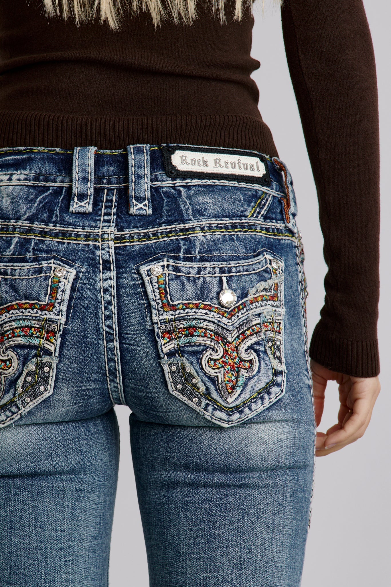 Raelynn Bootcut Jeans in Medium Wash