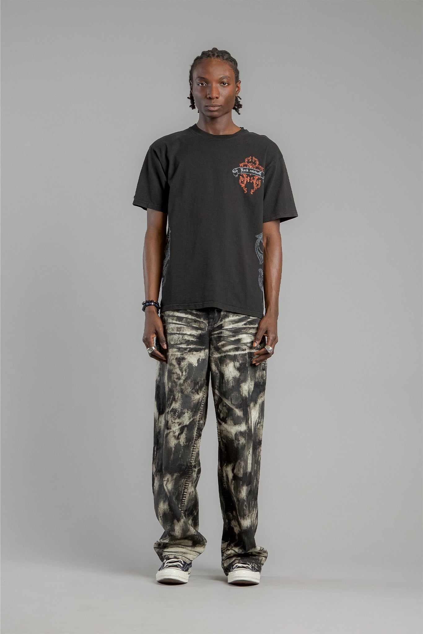 Baroque Cross Graphic Tee in Black